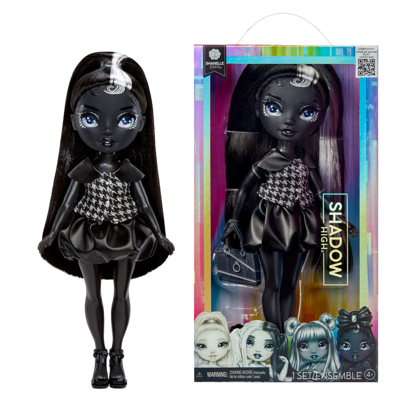 Rainbow High Shadow High Shanelle Onyx in and out of packaging