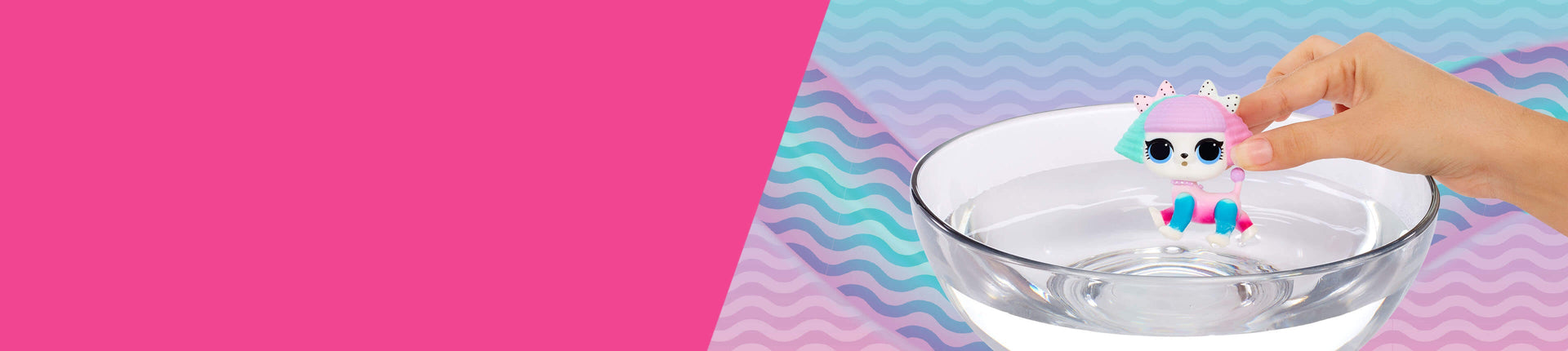 Introducing all new L.O.L. Surprise! Color Change Surprise collection. Kids can unbox so many surprises, including a Doll, Pet or Lil Sister that color changes when dipped in water. 