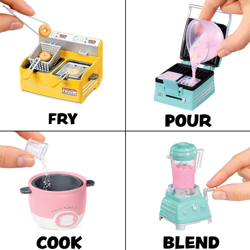 Four-step process of using a toy kitchen set: frying, pouring, cooking, and blending.