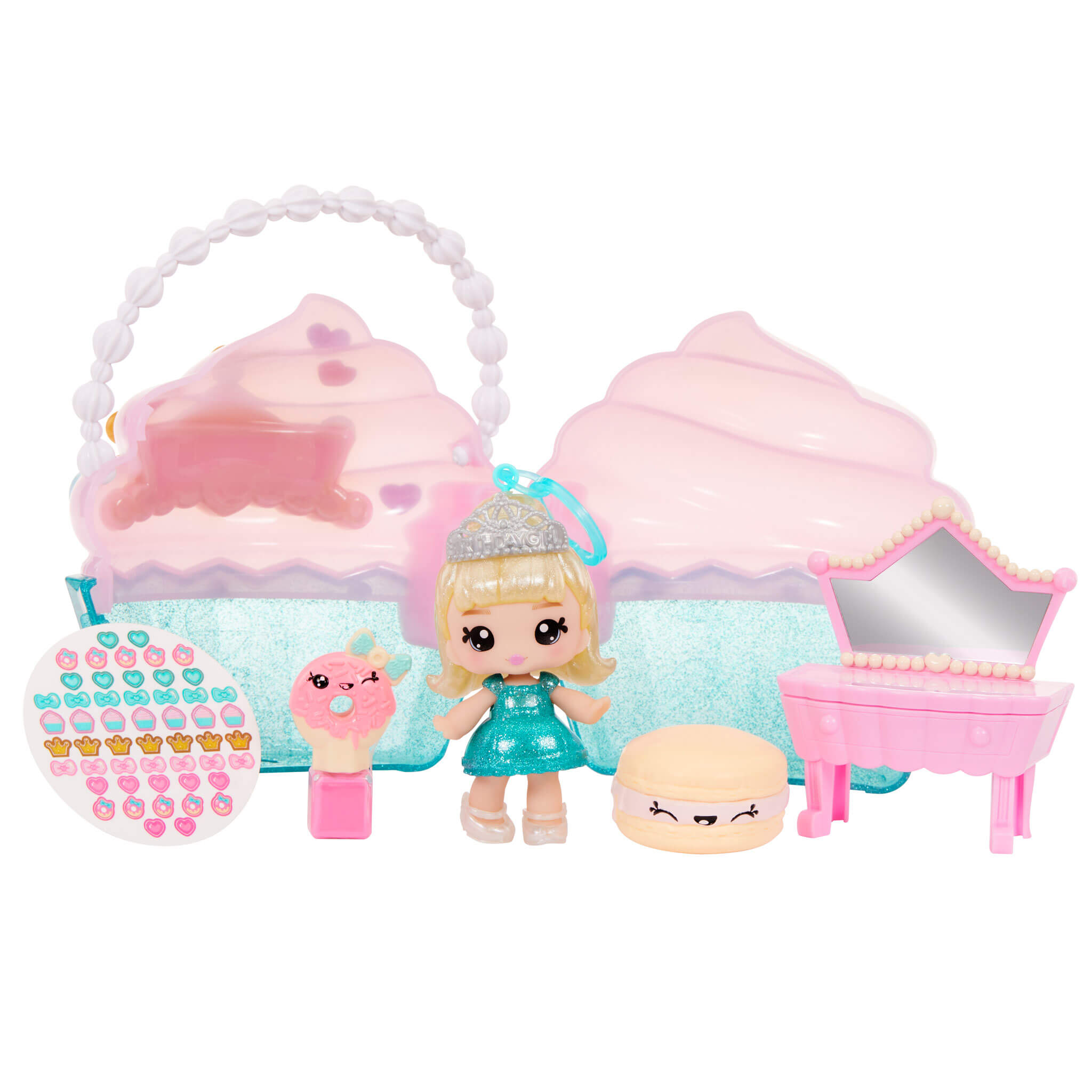 Yummiland Beauty Bag Playset with Exclusive Callie Birthday Cake